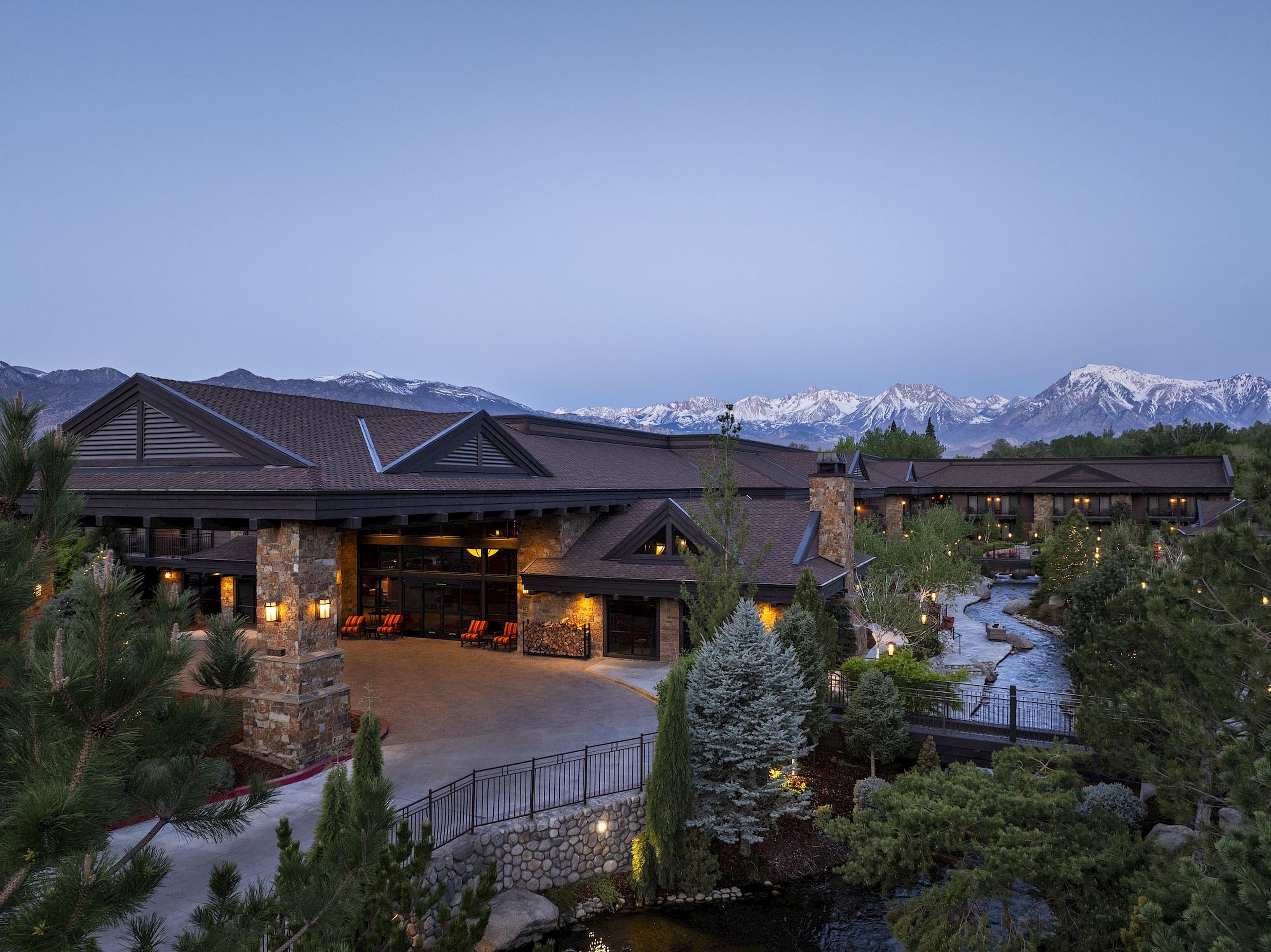 Hotel Wayfinder
